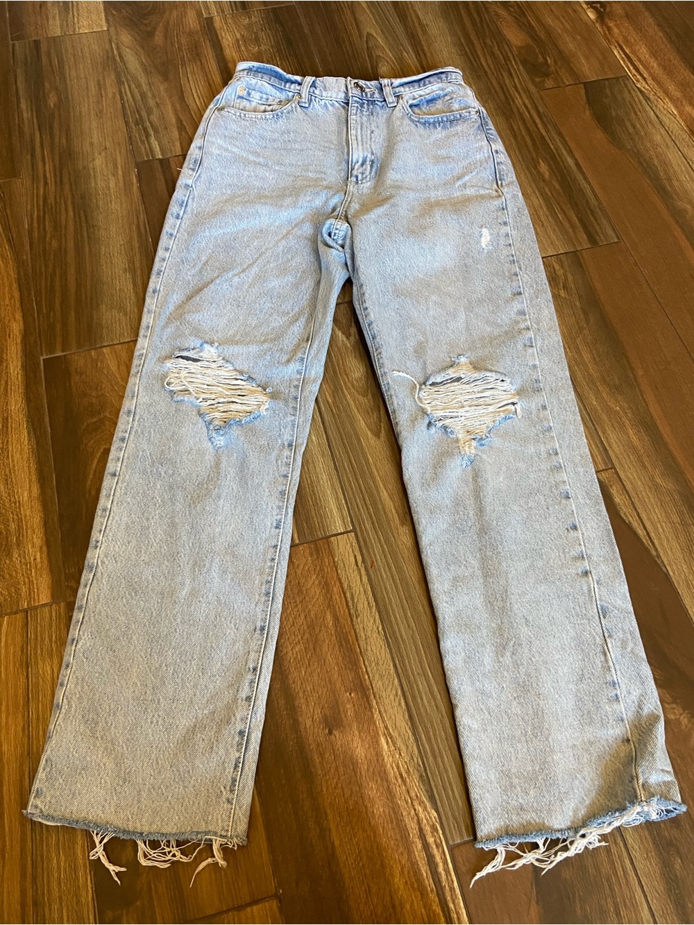 High-Rise Light Blue Distressed Wide-Leg Jeans - Women - Picture 3 of 8